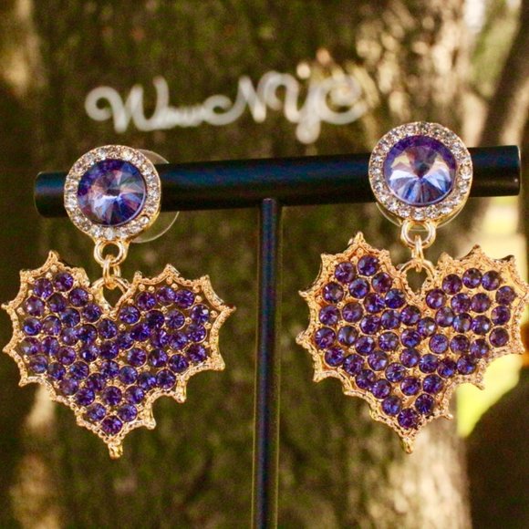 S925 Heart Sparkle Rhinestone Heart Stud Earrings - Picture 11 of 11